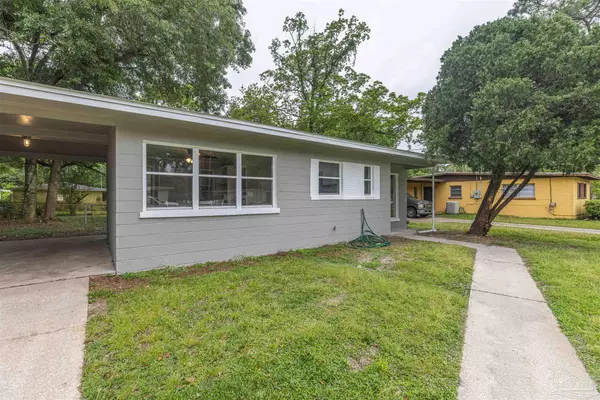 Pensacola, FL 32505,210 Saint Regis Dr