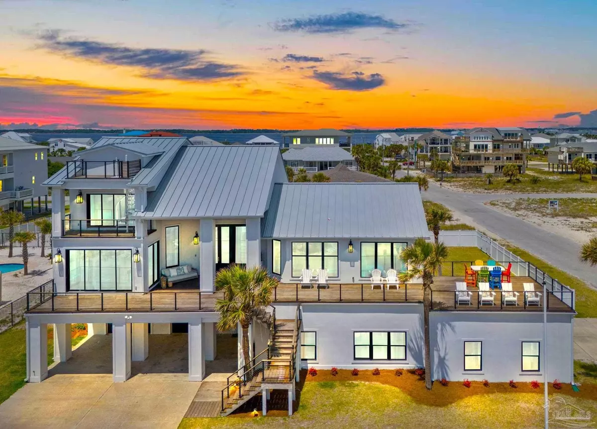 Pensacola Beach, FL 32561,715 Ariola Dr