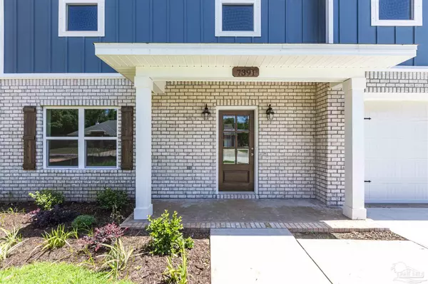 Navarre, FL 32566,7391 Tall Oak Ct