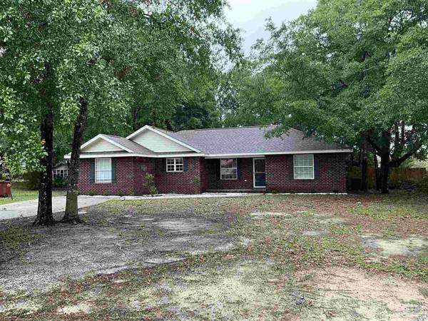 5427 Douglas St,  Milton,  FL 32570