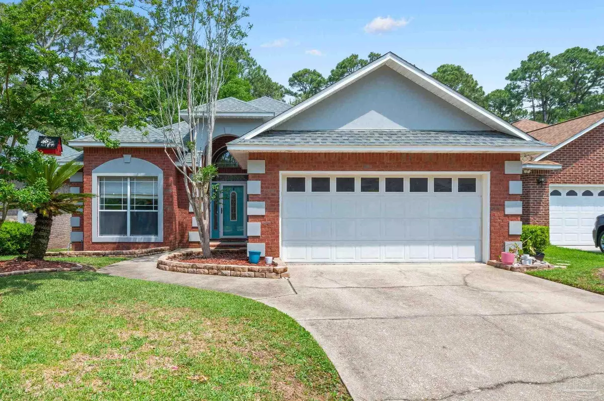 Pensacola, FL 32507,9825 Rail Cir