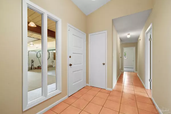 Ft Walton Beach, FL 32547,607 Camborne Ave