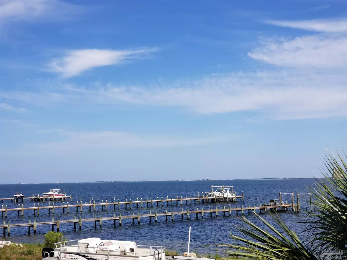 Gulf Breeze, FL 32563,968 Sound Harbor Cir