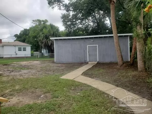 Pensacola, FL 32507,18 Gilliland Rd