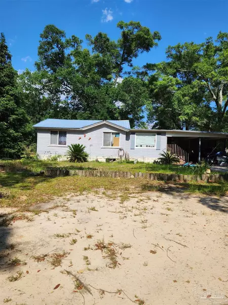 8238 Camanitti Ln, Pensacola, FL 32514