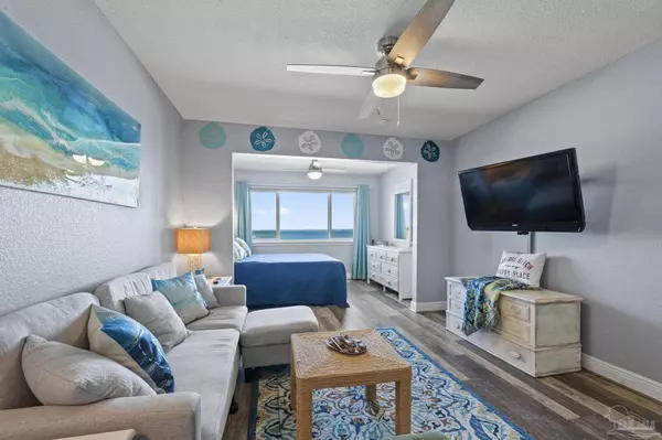 Navarre Beach, FL 32566,7453 Sunset Harbor Dr