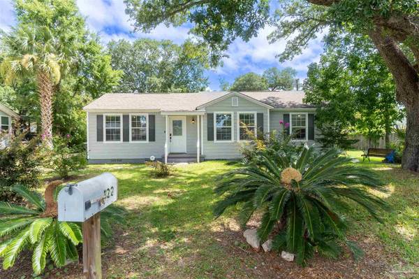 122 SE Gilliand Rd, Pensacola, FL 32507