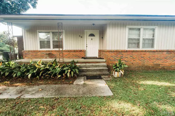 Pensacola, FL 32506,30 Janet St