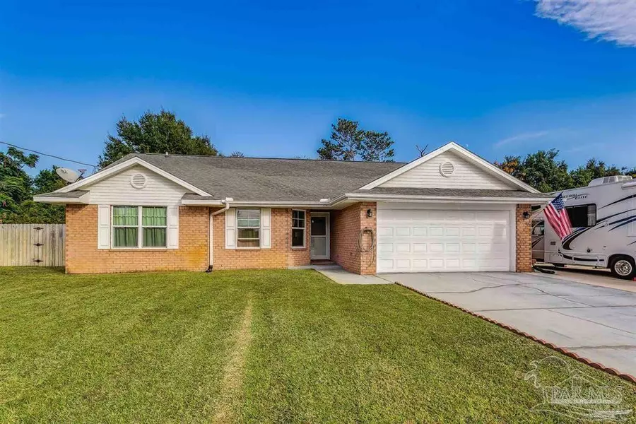 4776 Kitty Hawk Cir, Gulf Breeze, FL 32563