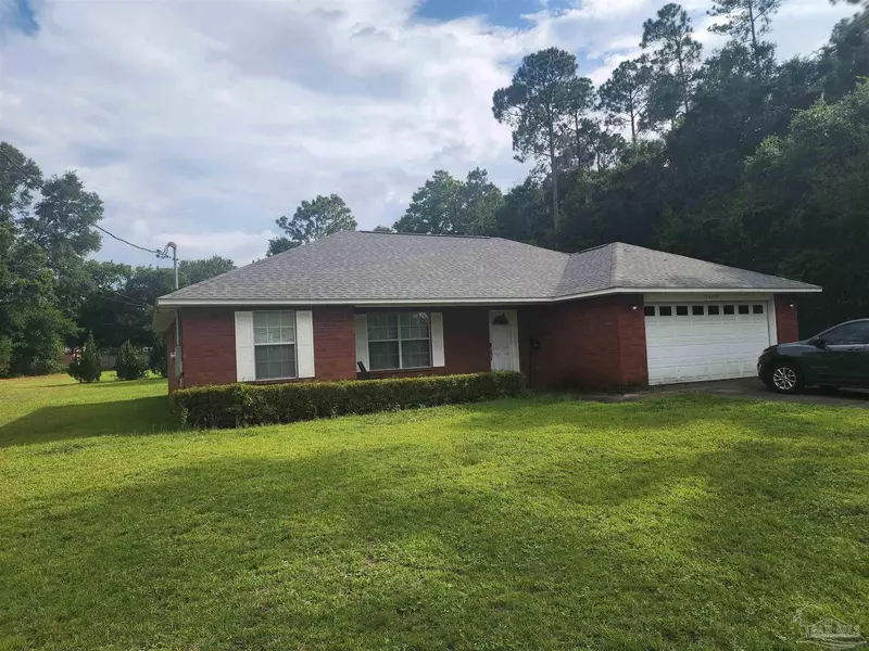 5457 Windham Rd, Milton, FL 32570