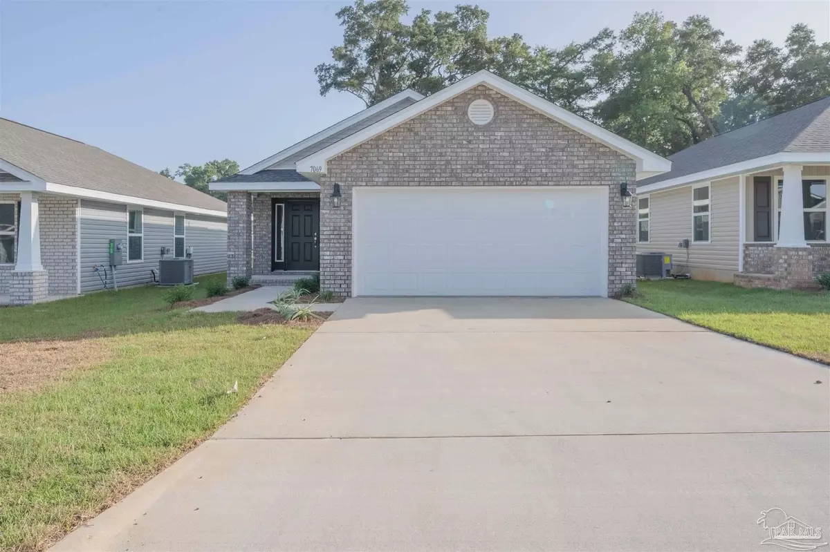 Cantonment, FL 32533,986 Brimwood Cir