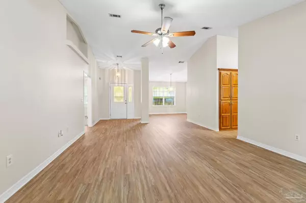 Pace, FL 32571,5077 Copperfield Dr
