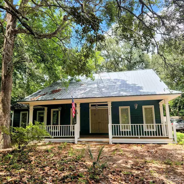 1720 Beaver Pond Rd, Gulf Breeze, FL 32563