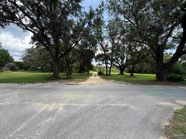 Milton, FL 32571,3810 Rockwood Dr