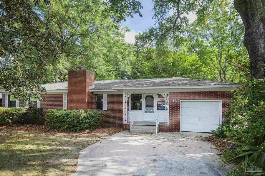 16 Linda St, Pensacola, FL 32506