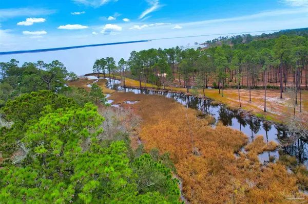 Milton, FL 32583,0000 Rocky Shores Rd