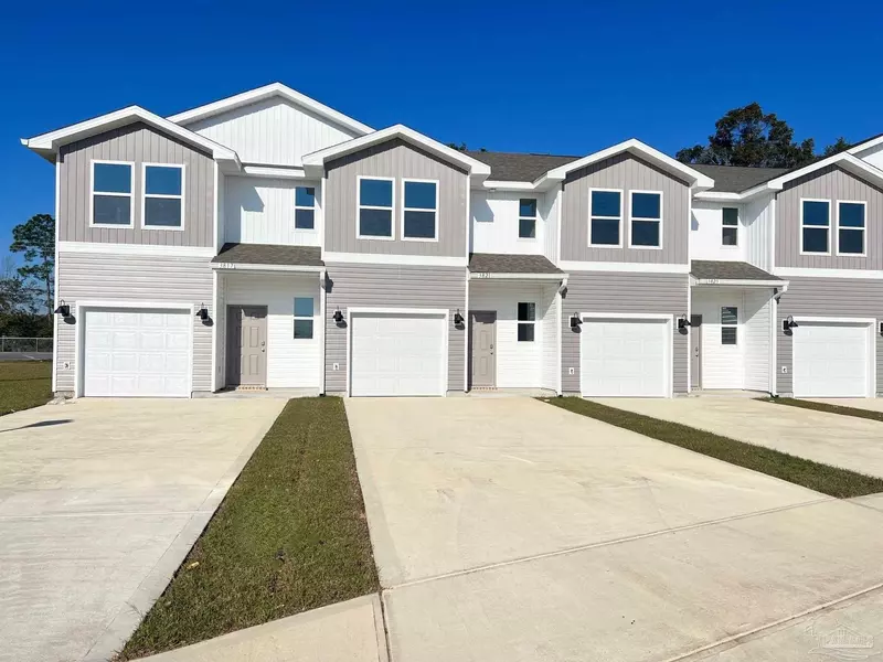 3841 Pendragon Cir, Milton, FL 32583