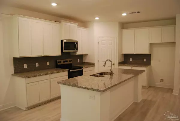 Milton, FL 32583,7779 Piper Cir