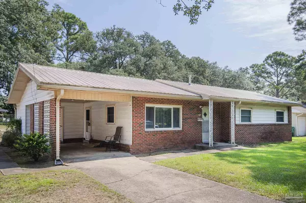 Mary Esther, FL 32569,8 Azalea Dr