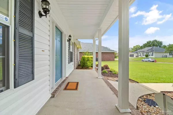 Cantonment, FL 32533,1543 Twin Pines Cir