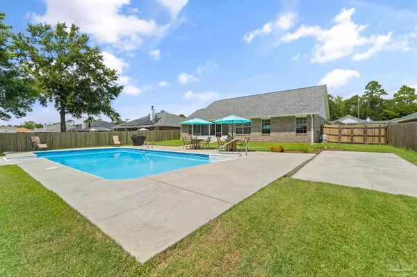 Cantonment, FL 32533,1543 Twin Pines Cir