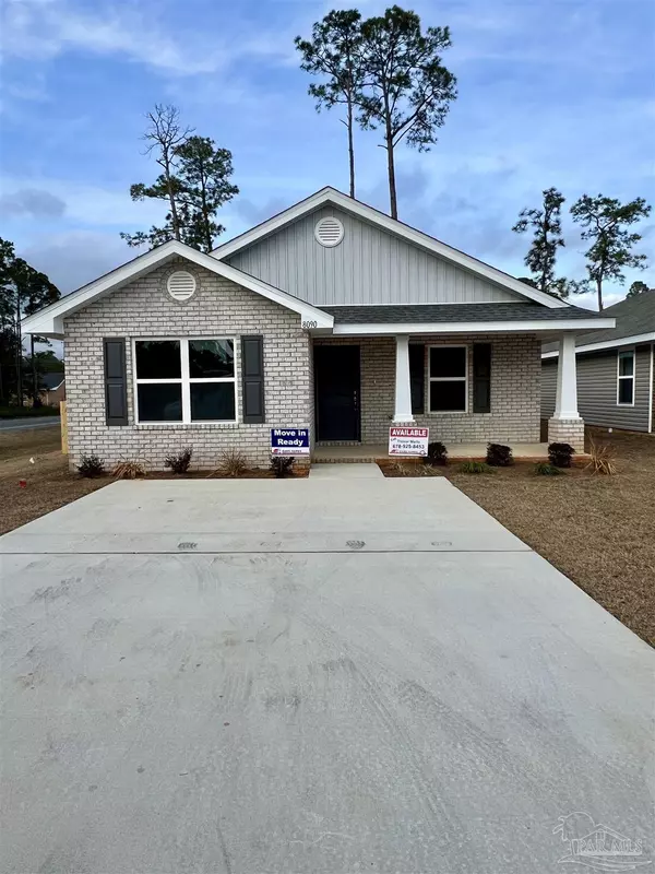 8090 Westpointe Ln, Pensacola, FL 32506