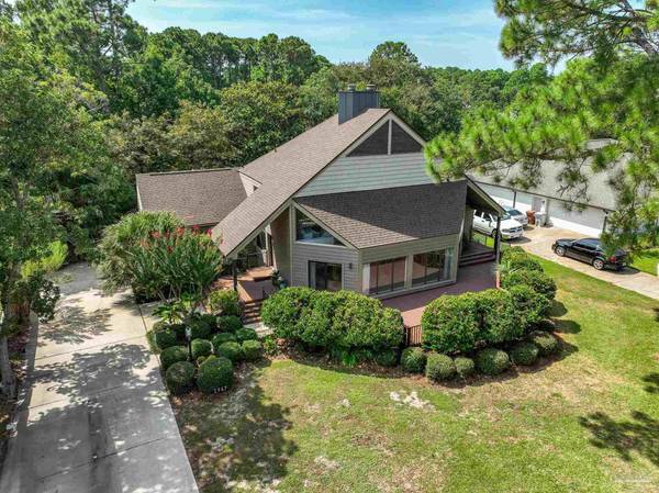 1567 Whisper Bay Blvd, Gulf Breeze, FL 32563