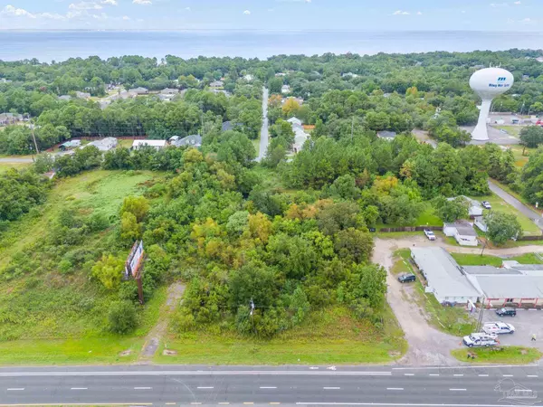 Gulf Breeze, FL 32563,5214 Gulf Breeze Pkwy