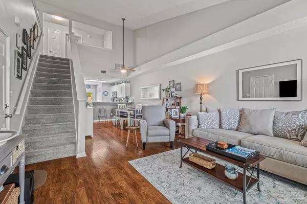 Gulf Breeze, FL 32563,1451 Tiger Lake Dr