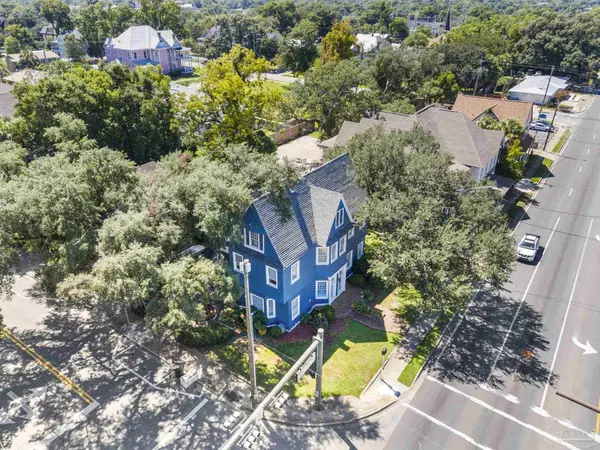 713 N Spring St, Pensacola, FL 32501