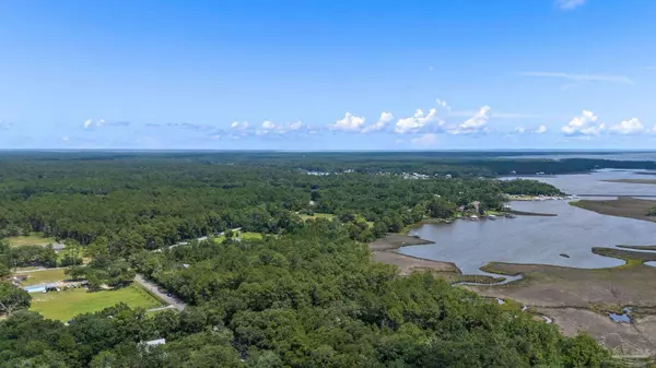 Milton, FL 32583,4757 Bayside Blvd