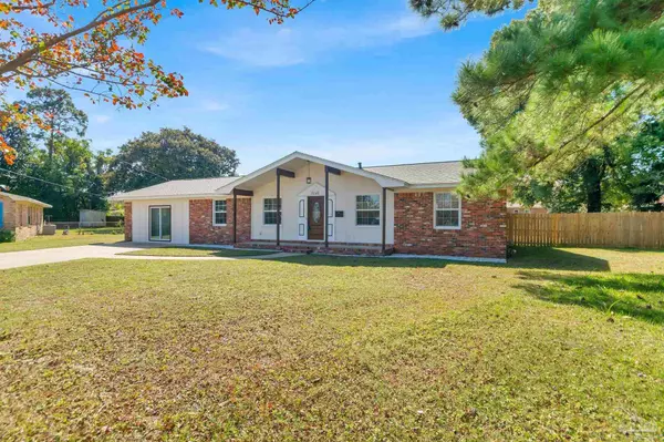 5545 Homewood Rd, Pensacola, FL 32504