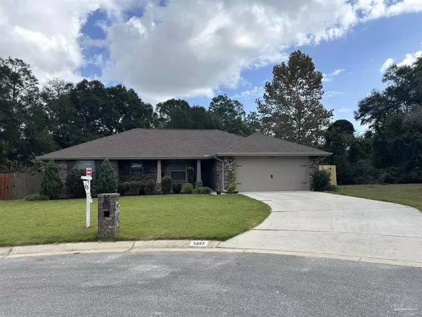 Pace, FL 32571,5227 English Oak Dr