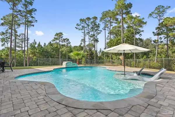 Gulf Breeze, FL 32563,4726 Soundside Dr