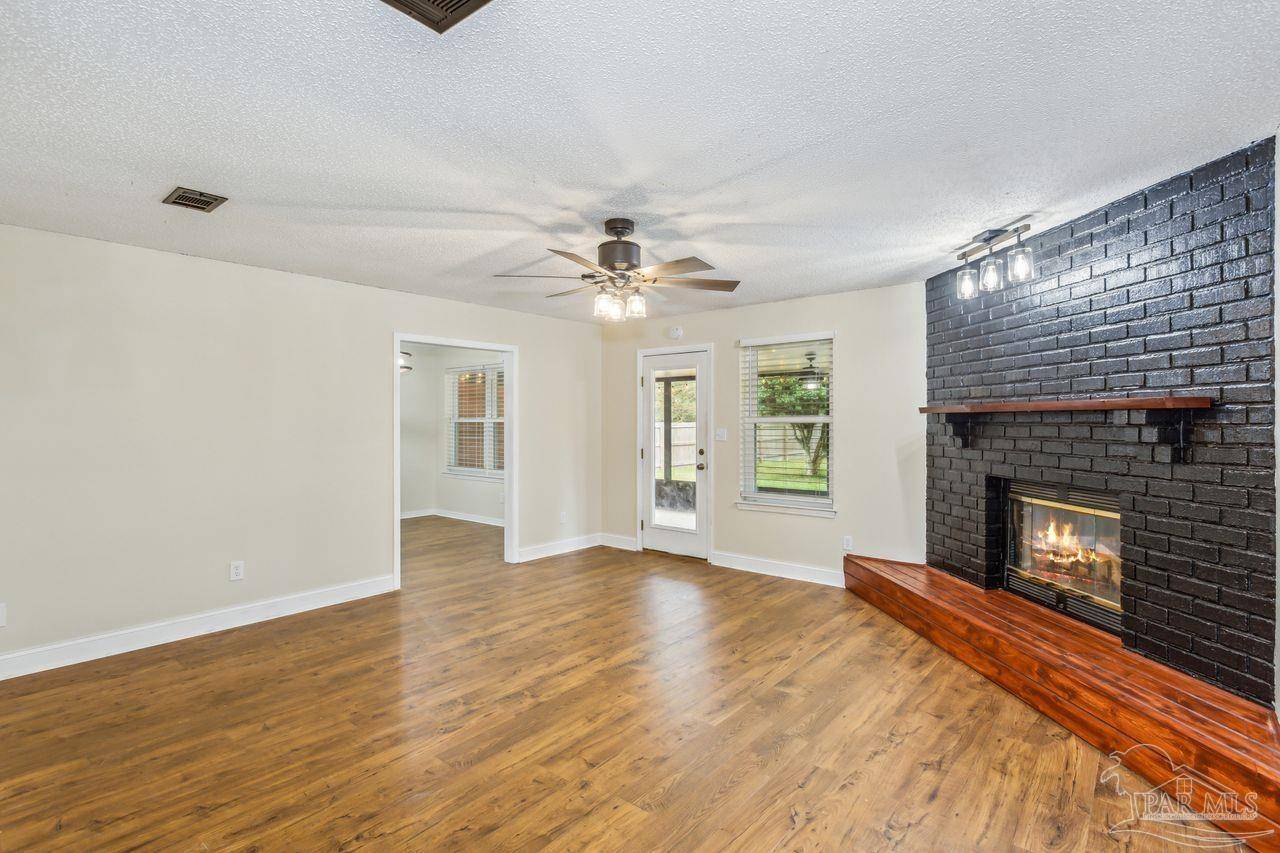 Pace, FL 32571,3367 Gladewood Ln