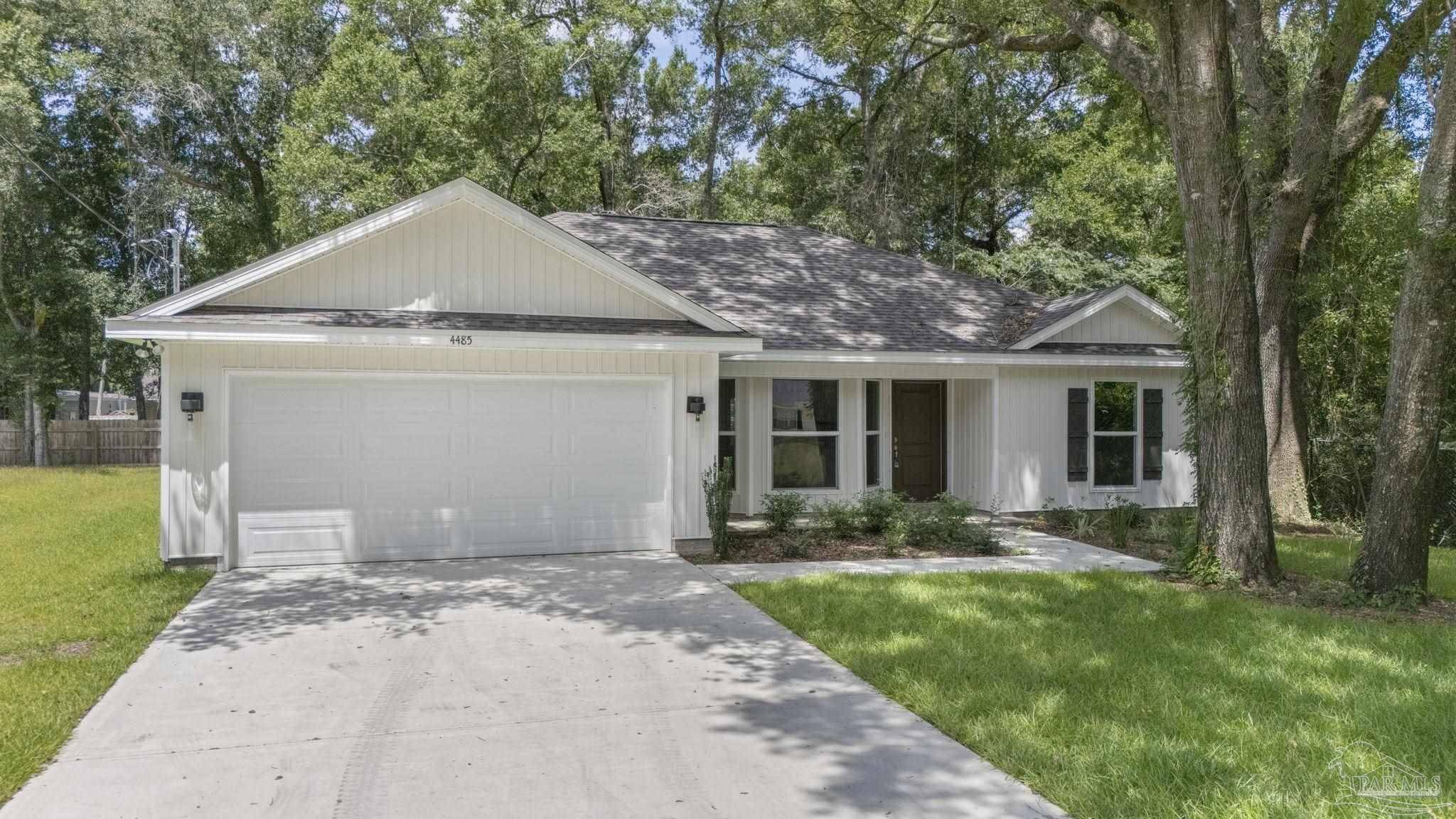 4485 Edgewood Dr, Milton, FL 32583