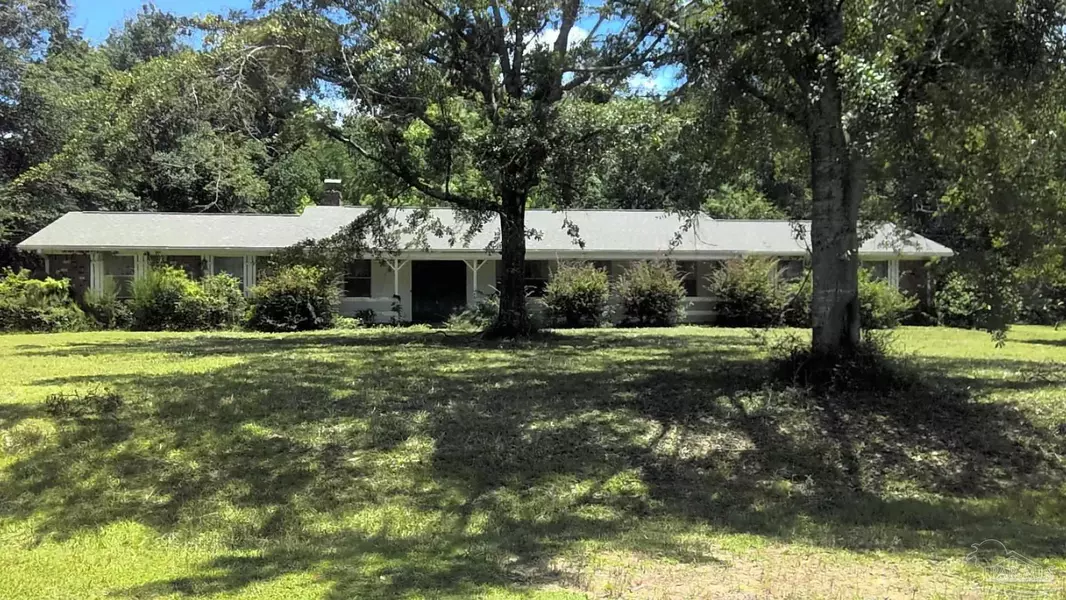 11644 Clear Creek Dr, Pensacola, FL 32514