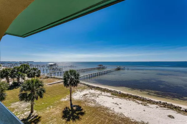 Gulf Breeze, FL 32561,333 Deer Point Dr