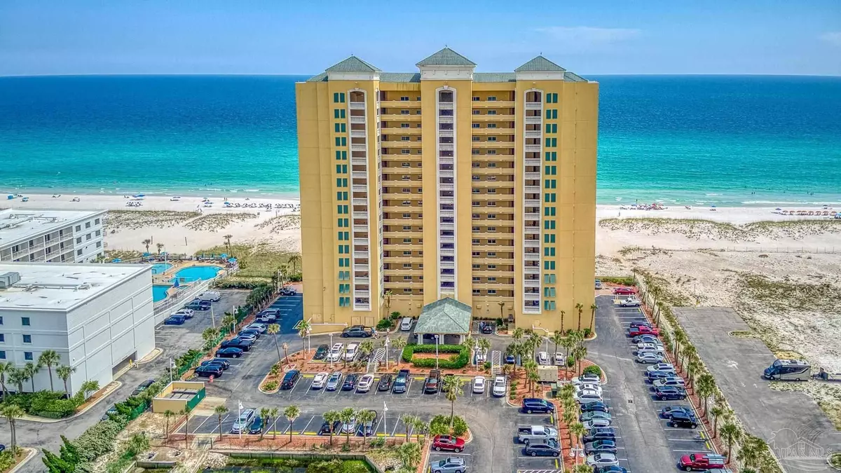 Pensacola Beach, FL 32561,22 Via Deluna Dr