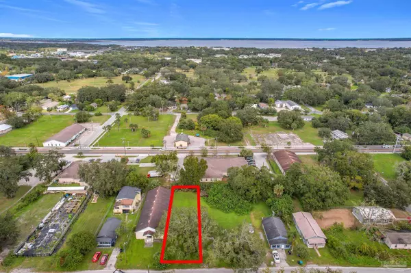 W 13th Pl, Sanford, FL 32771