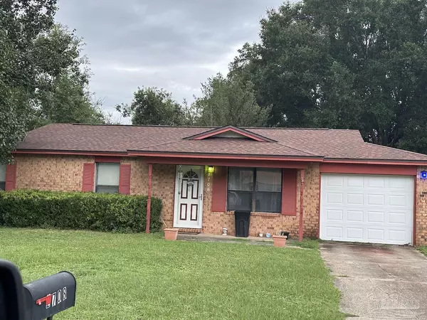 2708 Godwin Ln, Pensacola, FL 32526