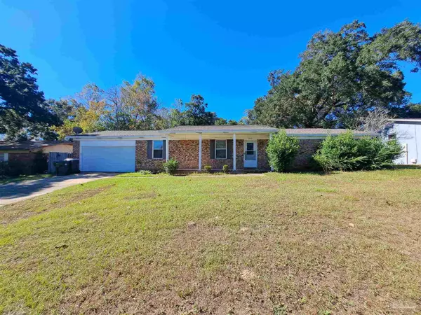 5565 Charbar Dr, Pensacola, FL 32526