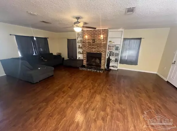 Pensacola, FL 32507,1309 Dexter Ave