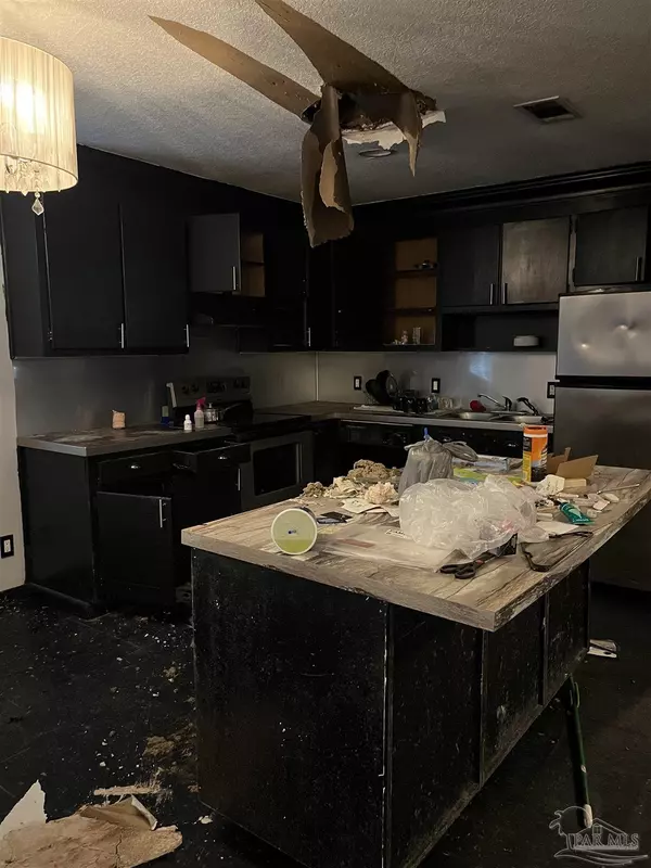 Milton, FL 32583,7175 W Gardner St