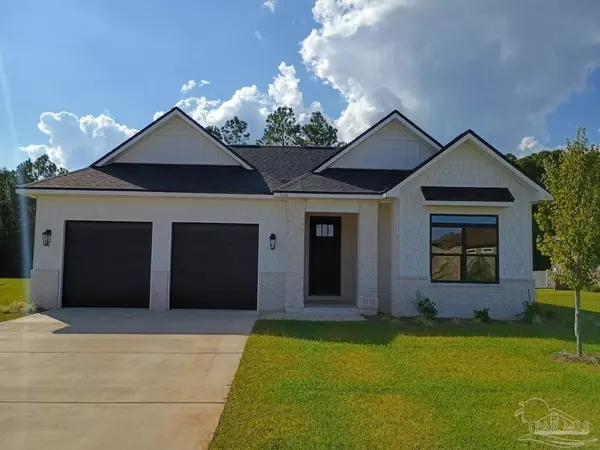 5704 Highland Lake Dr, Milton, FL 32583