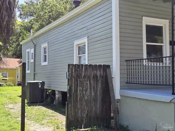 Pensacola, FL 32501,510 N G St