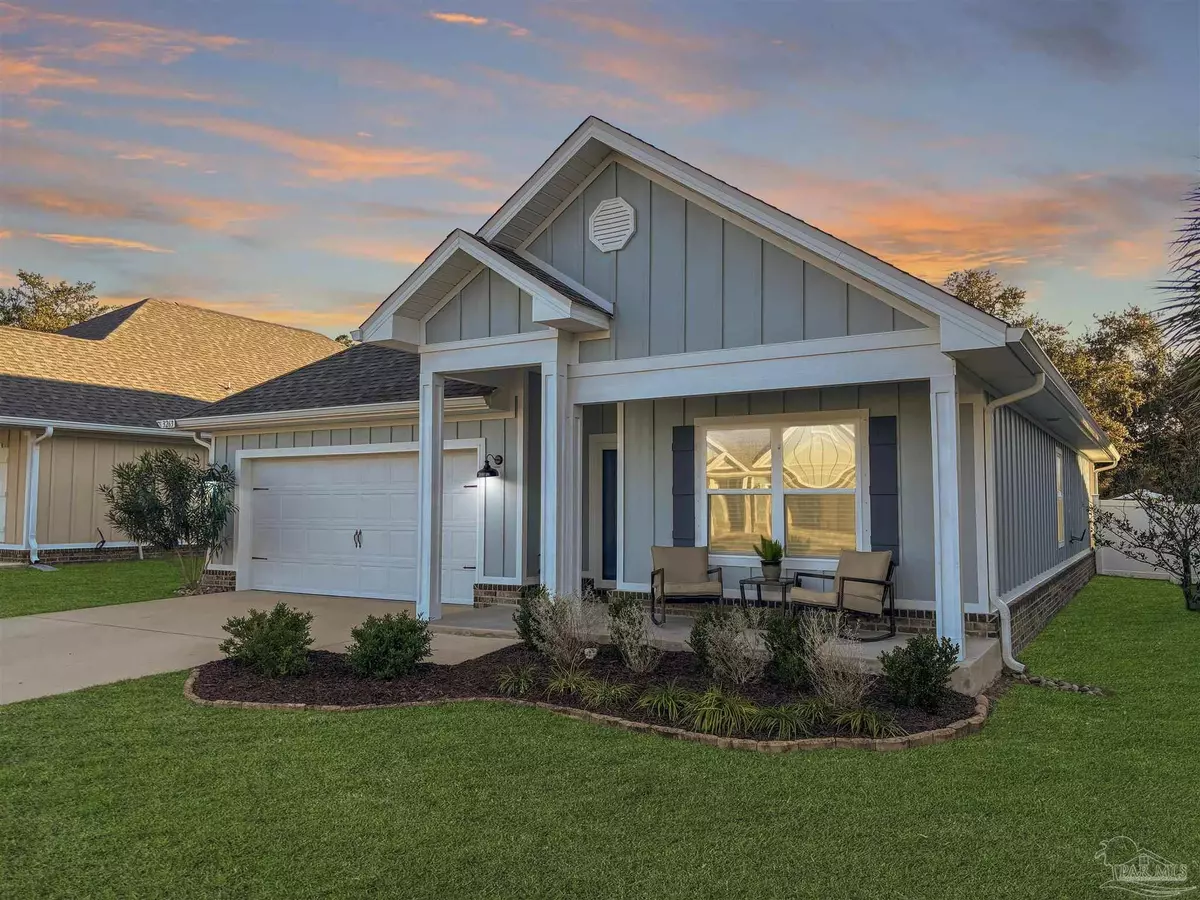 Navarre, FL 32566,3263 Heritage Oaks Cir