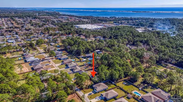 Navarre, FL 32566,9225 Ridge Dr