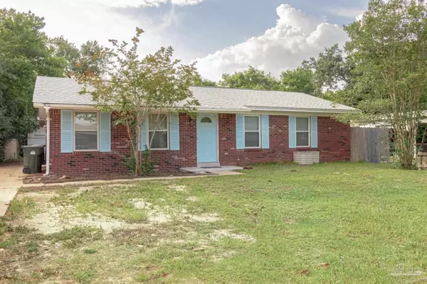 421 Seamarge Ln, Pensacola, FL 32507