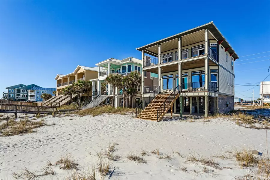 7781 Gulf Blvd, Navarre Beach, FL 32566